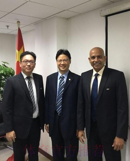 亚足联俱乐部准入考察团访华