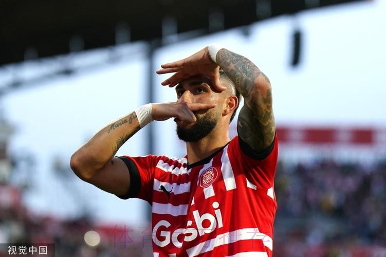 塞尔:维尼修斯伤势不重 可出战对阵赫罗纳的比赛 塞尔:维尼修斯伤势不重 可出战对阵赫罗纳的比赛